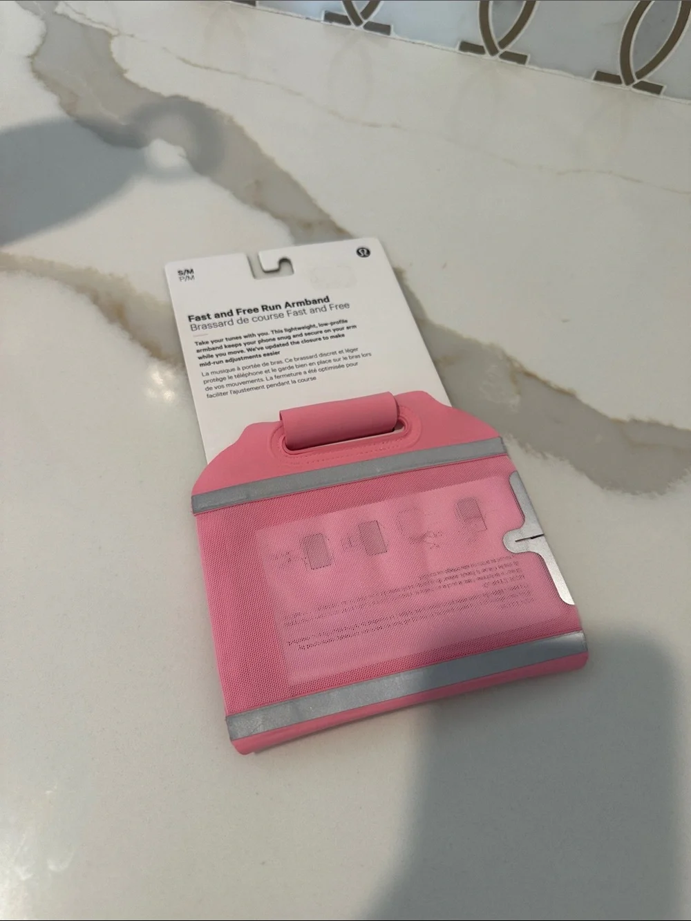Lululemon Fast and Free Running Arm Band S/M candy cloud (pink)